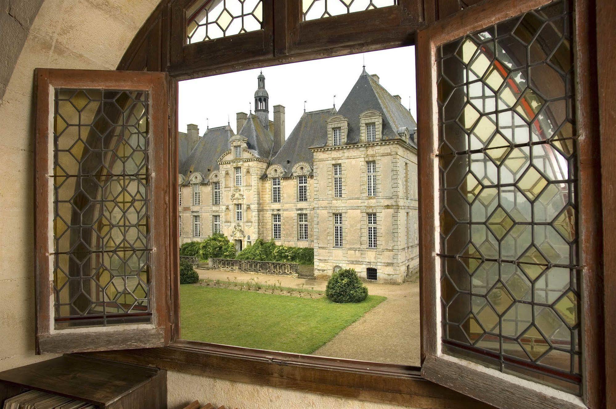 Hotel Chateau De Saint Loup Exterior foto