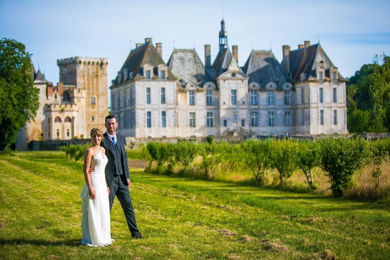 Hotel Chateau De Saint Loup Exterior foto